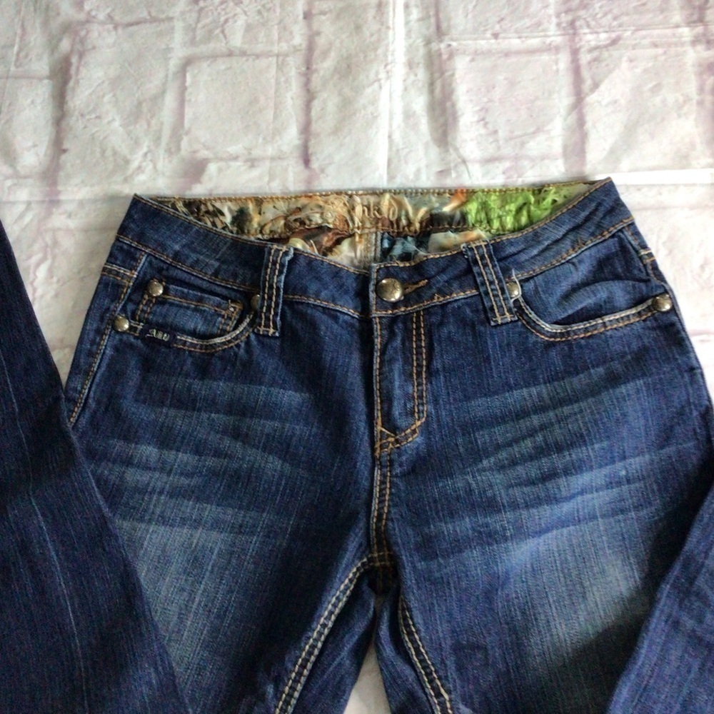 Adiktd Low Rise Jeans - Picture 4 of 11